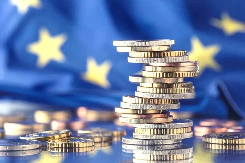 Kto decyduje o podziale funduszy unijnych w Polsce?