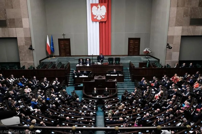Przewodnik krok po kroku: jak dojechać do Sejmu w Warszawie