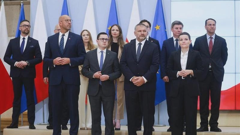 Rekonstrukcja rządu – co oznacza i kiedy do niej dochodzi?
