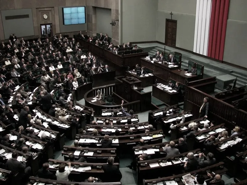 Sejm i Senat – czym są, czym się różnią i jakie mają kompetencje?