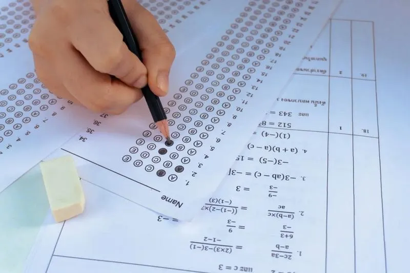 Sprawdzone strategie: jak zdać test wielokrotnego wyboru z sukcesem