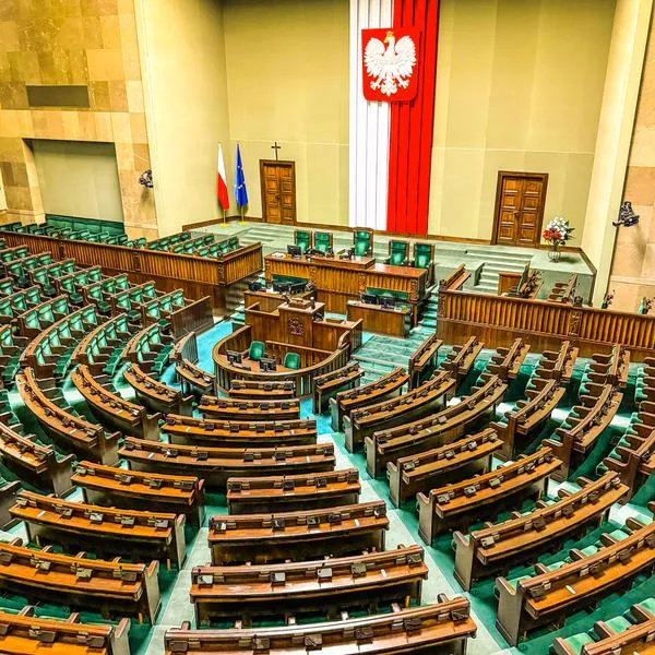 Głosowanie nad projektami ustaw