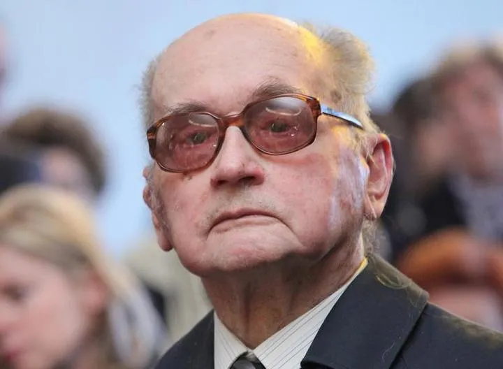 Polityka w filmie i rzeczywistości